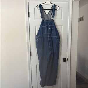 Real Work Wear Men’s Blue Denim Carpenter Bib Overalls Farmer Chores Outdoors